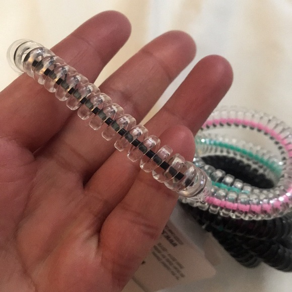 ⚡️FINAL PRICE⚡️ Scunci Spirals 6pcs Ponytail’s - Picture 5 of 9